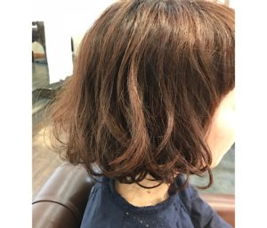 新色カラー ホイルワーク 福山市川口町の美容室chellie Hair チェリエヘア パーマとカラーがおすすめ